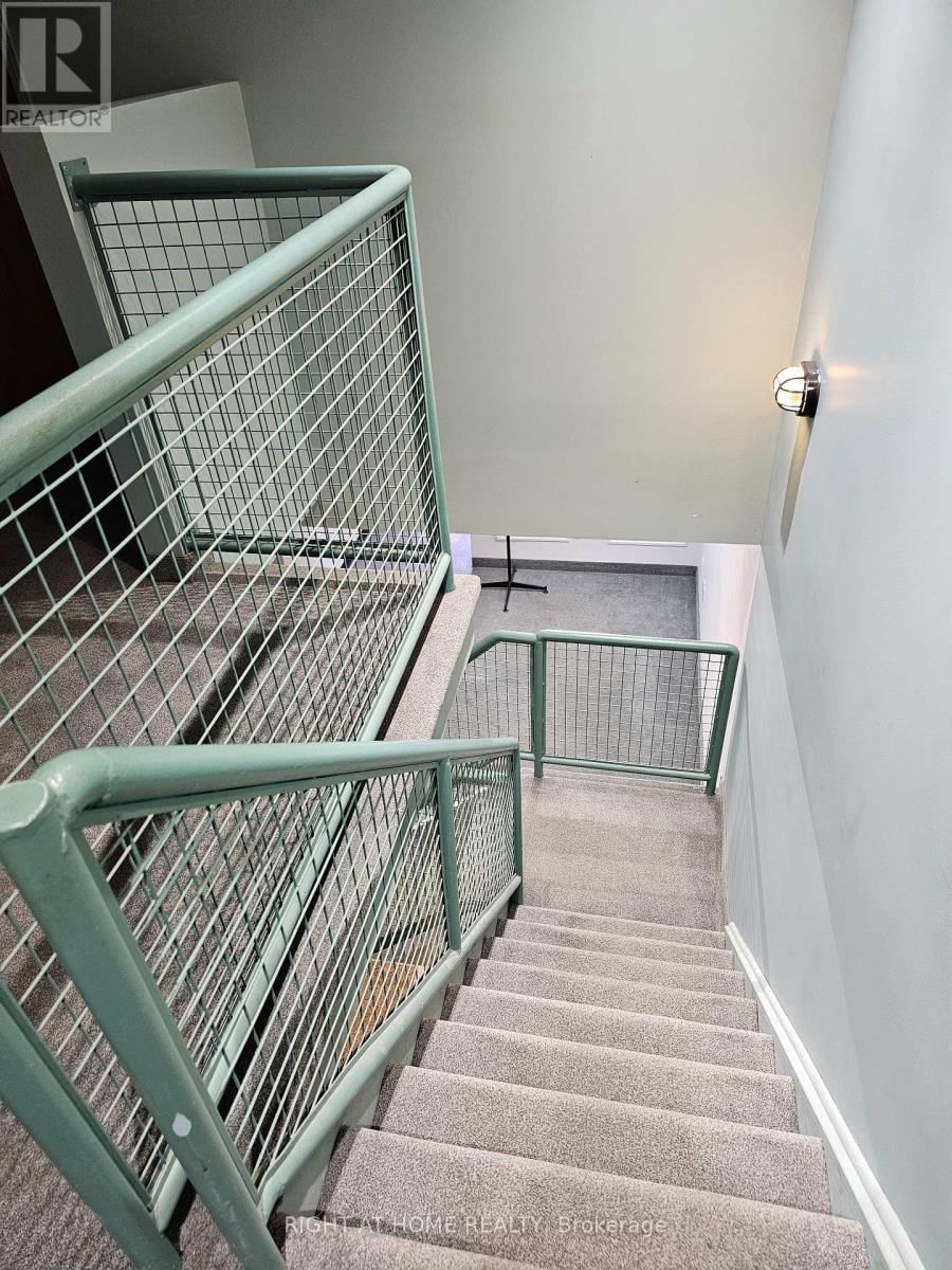 15 - 26 MCEWAN DRIVE WEST Image 4