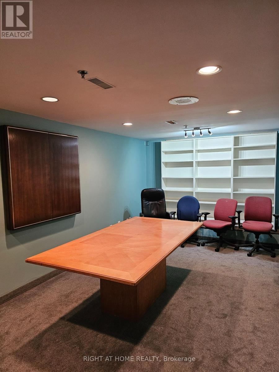 15 - 26 MCEWAN DRIVE WEST Image 6