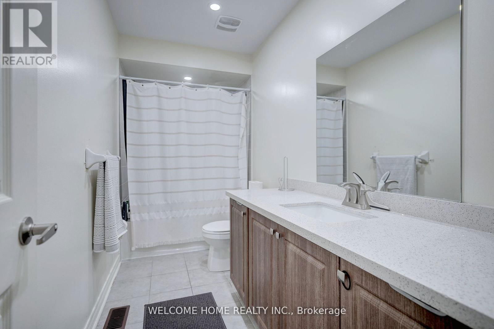 556 BESSBOROUGH DRIVE Image 12