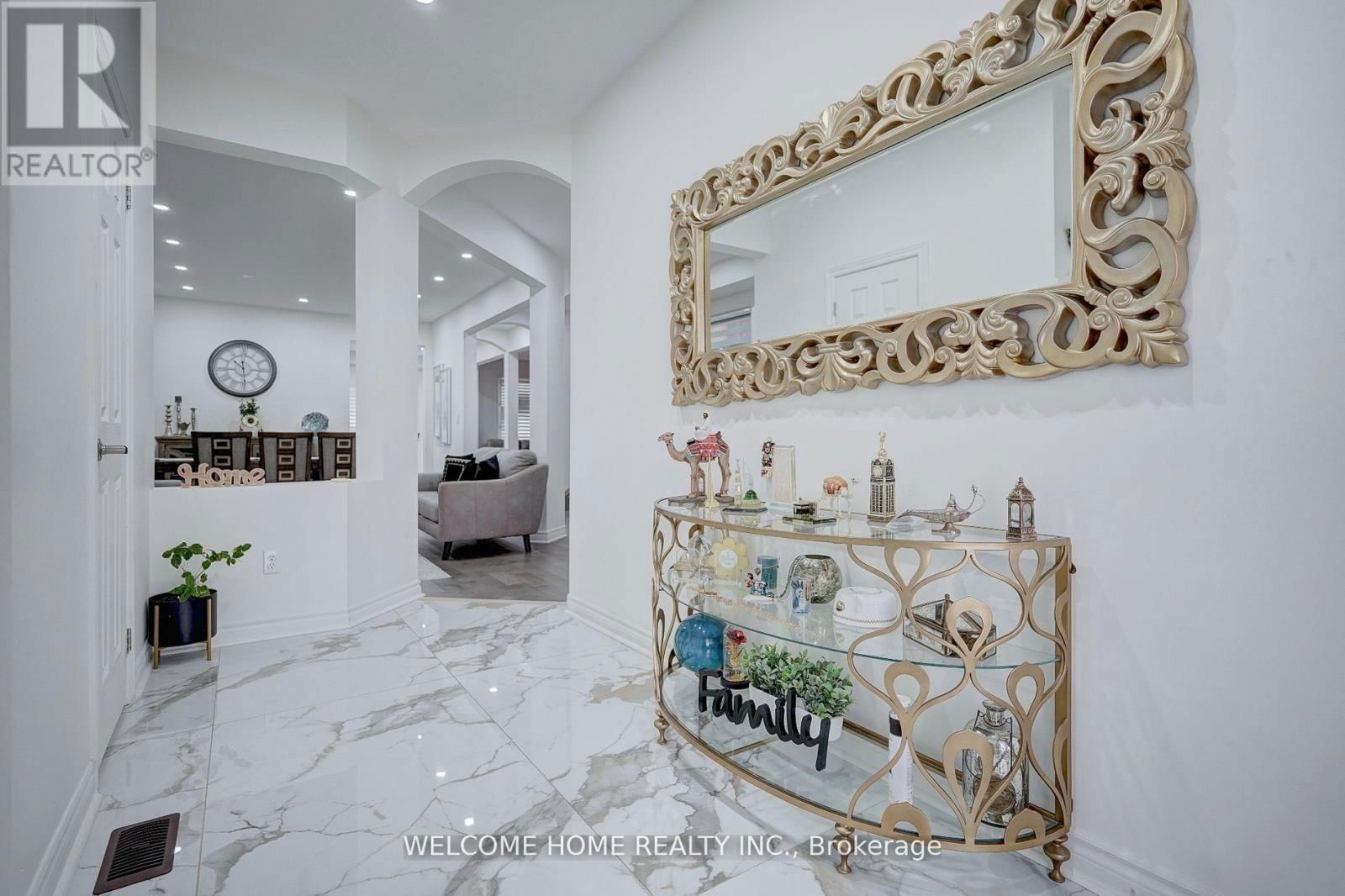 556 BESSBOROUGH DRIVE Image 4