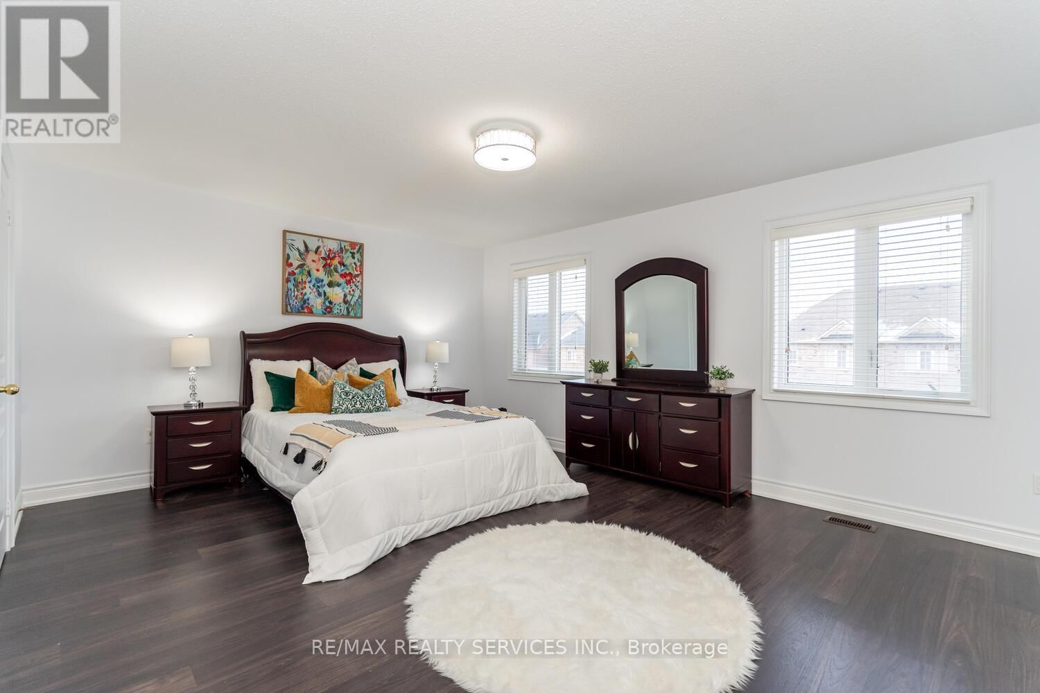 5452 MEADOWCREST AVENUE Image 25