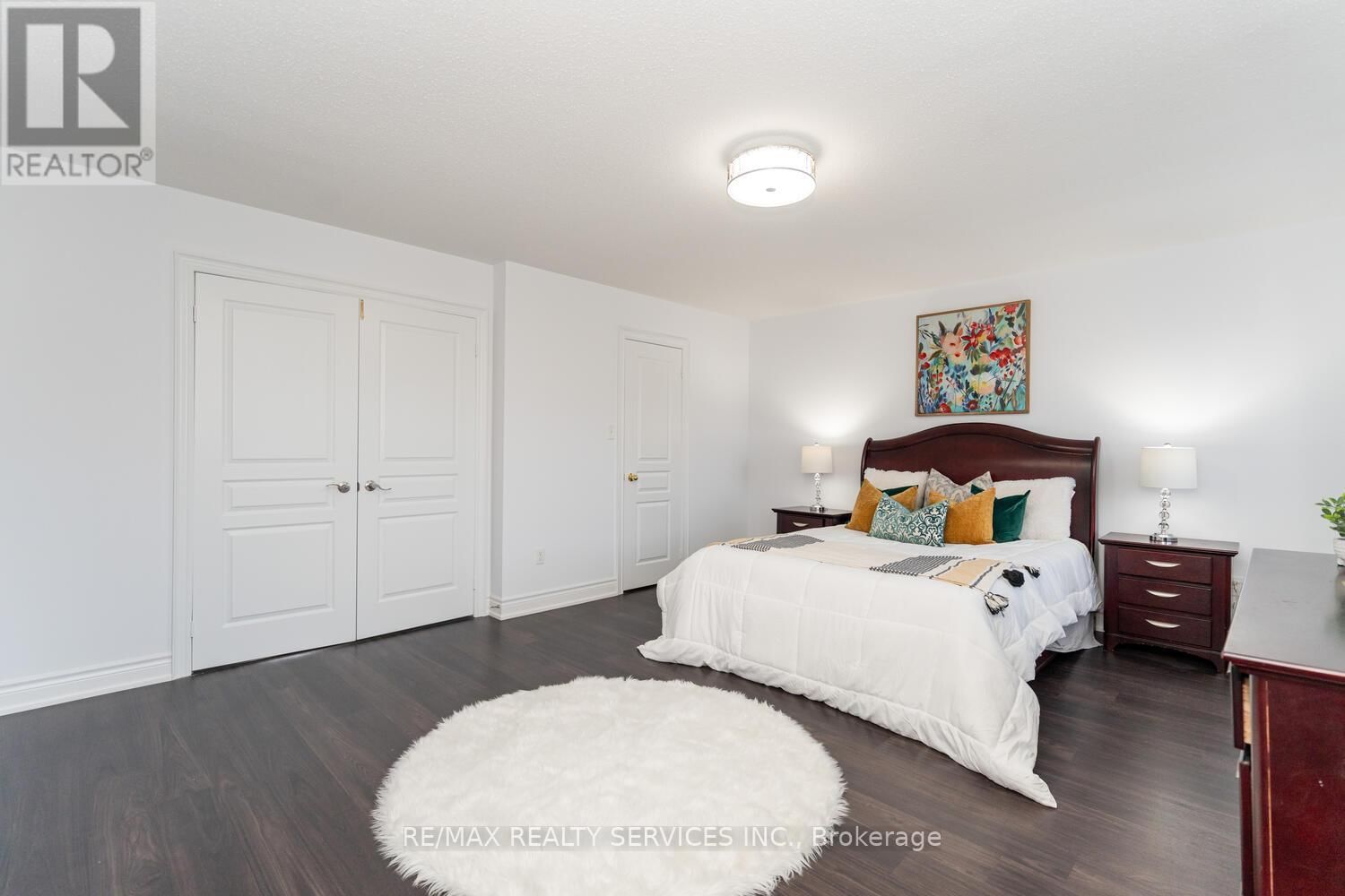 5452 MEADOWCREST AVENUE Image 26