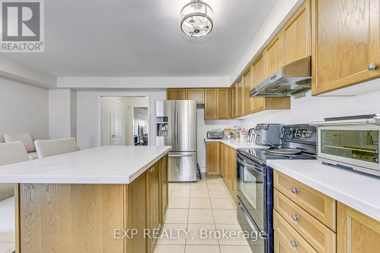 751 CANDLESTICK CIRCLE Image 12