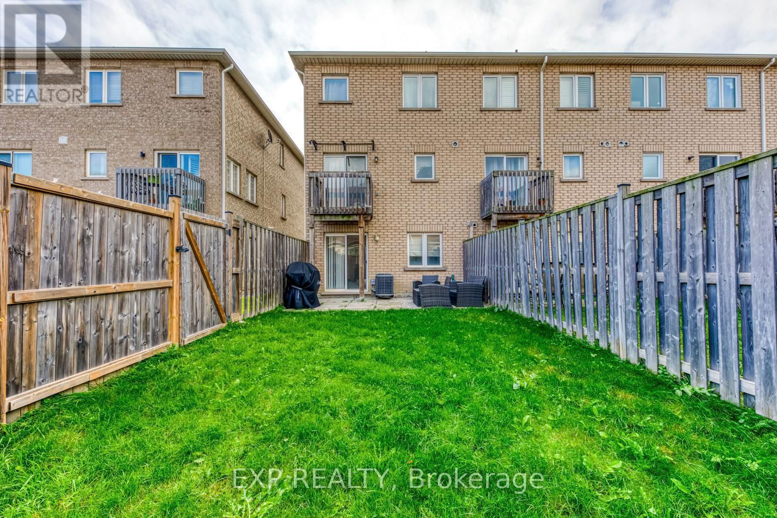 751 CANDLESTICK CIRCLE Image 22