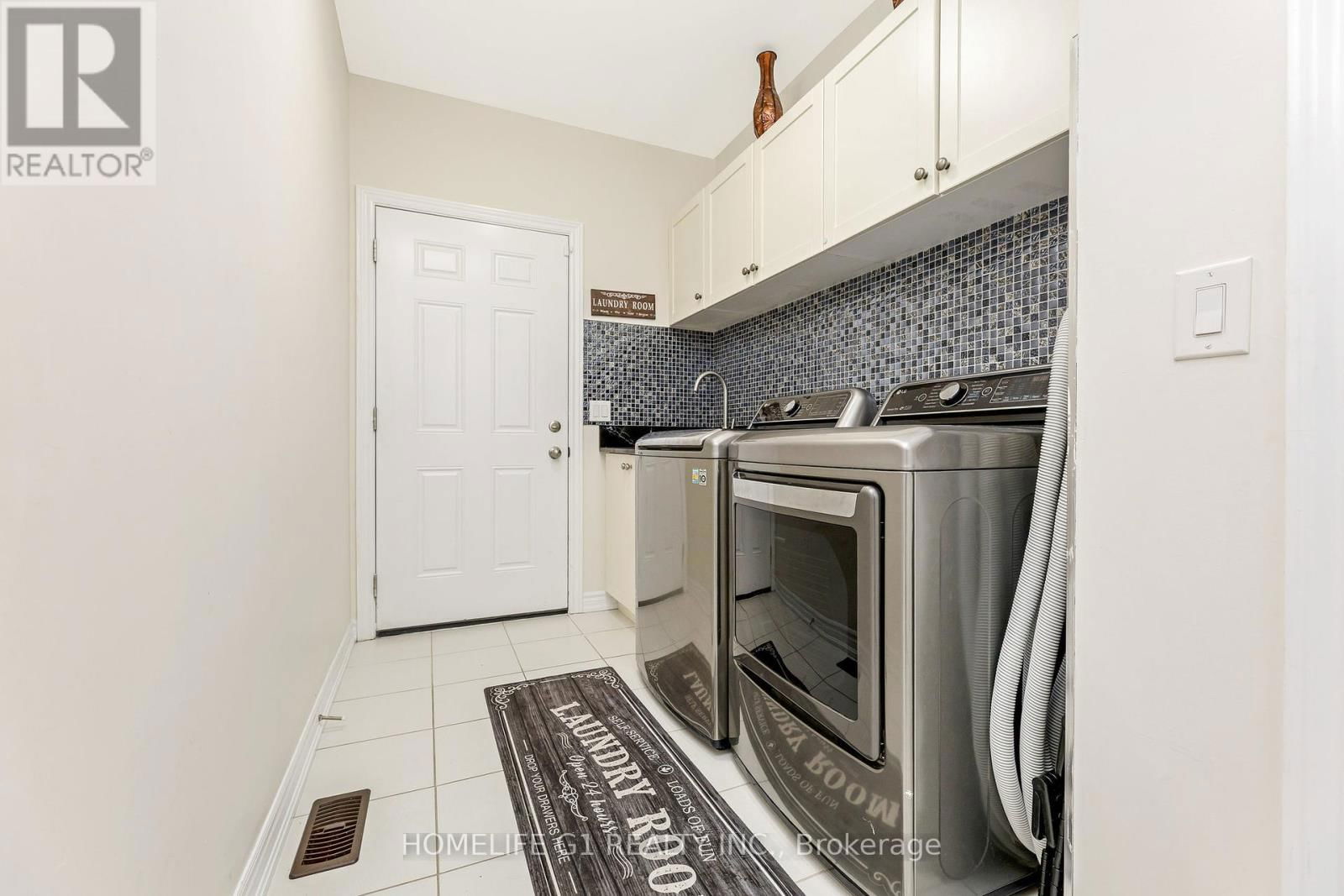 9 BRETHBY STREET Image 16