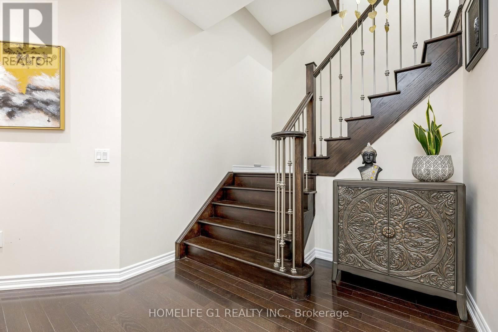 9 BRETHBY STREET Image 17