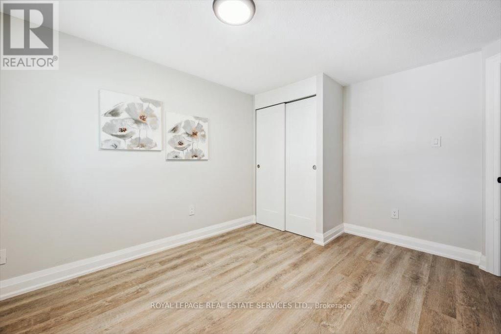137 - 1520 LANCASTER DRIVE Image 20