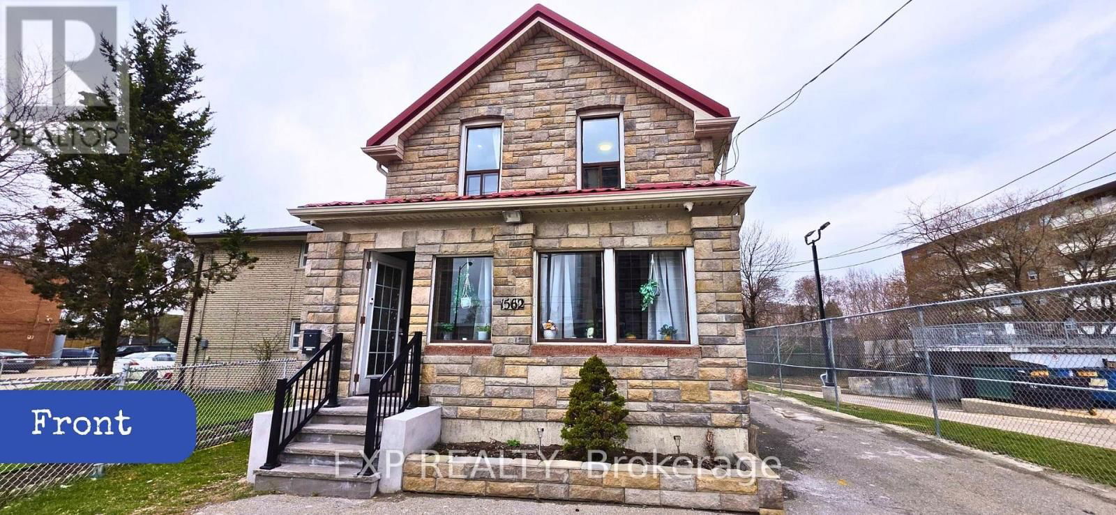 1562 JANE ST Image 1