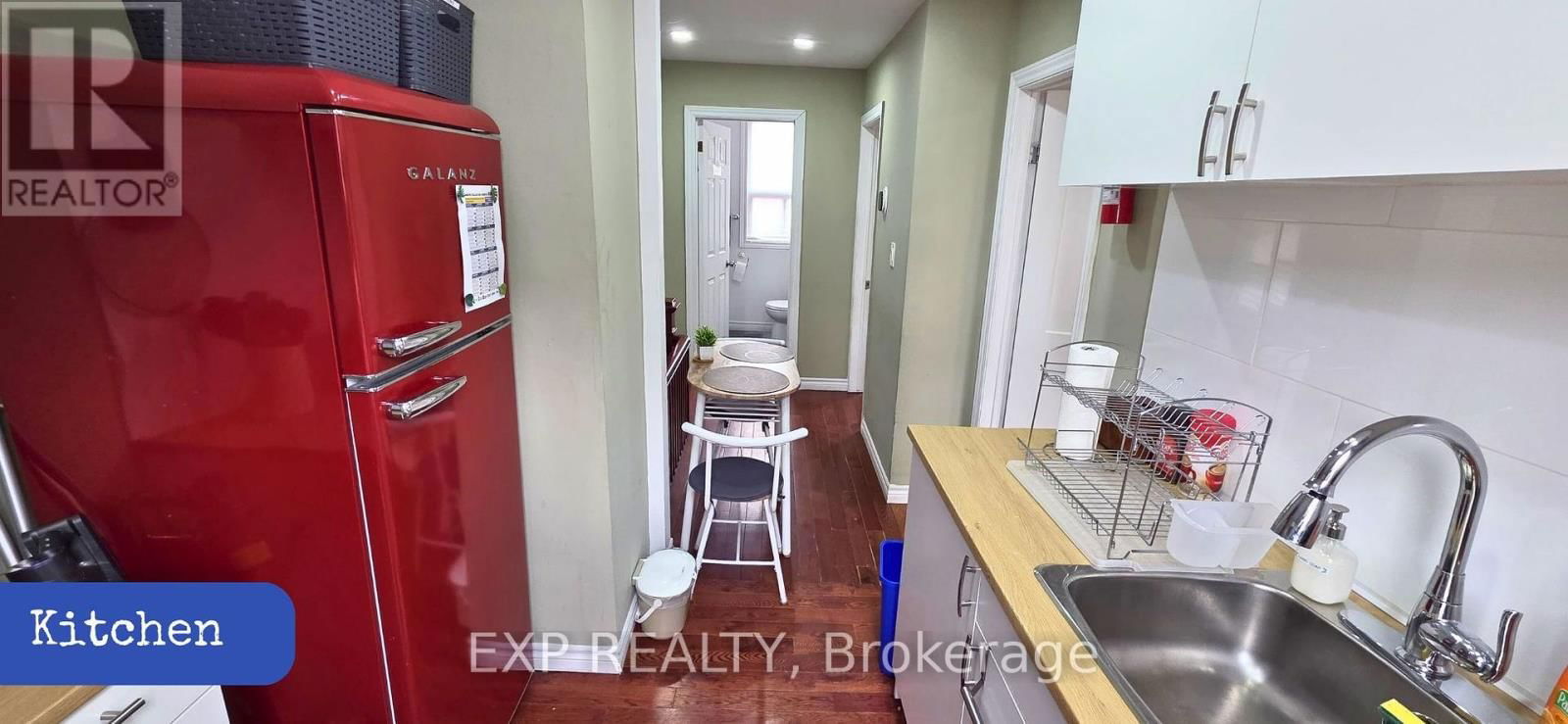 1562 JANE ST Image 13