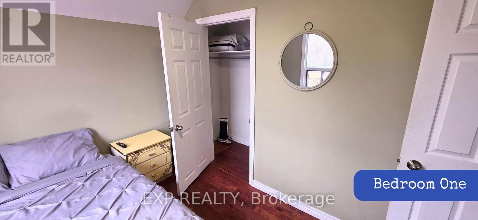 1562 JANE ST Image 2