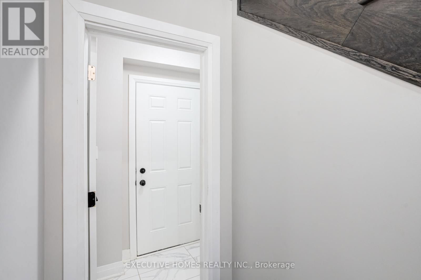 1586 SEVERN DRIVE Image 34