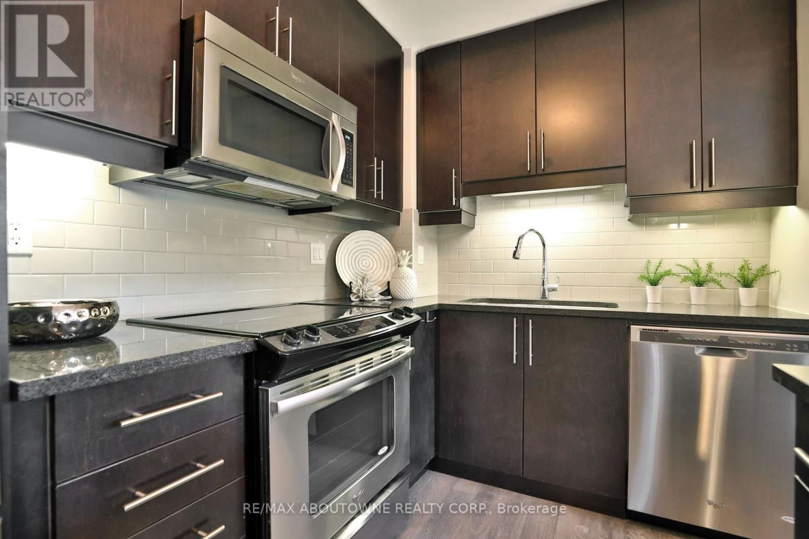 103 - 128 GARDEN DRIVE Image 13