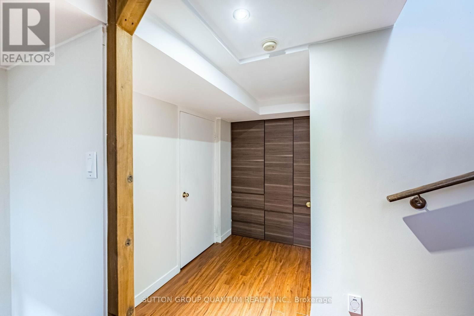 49 EMSLIE STREET Image 29