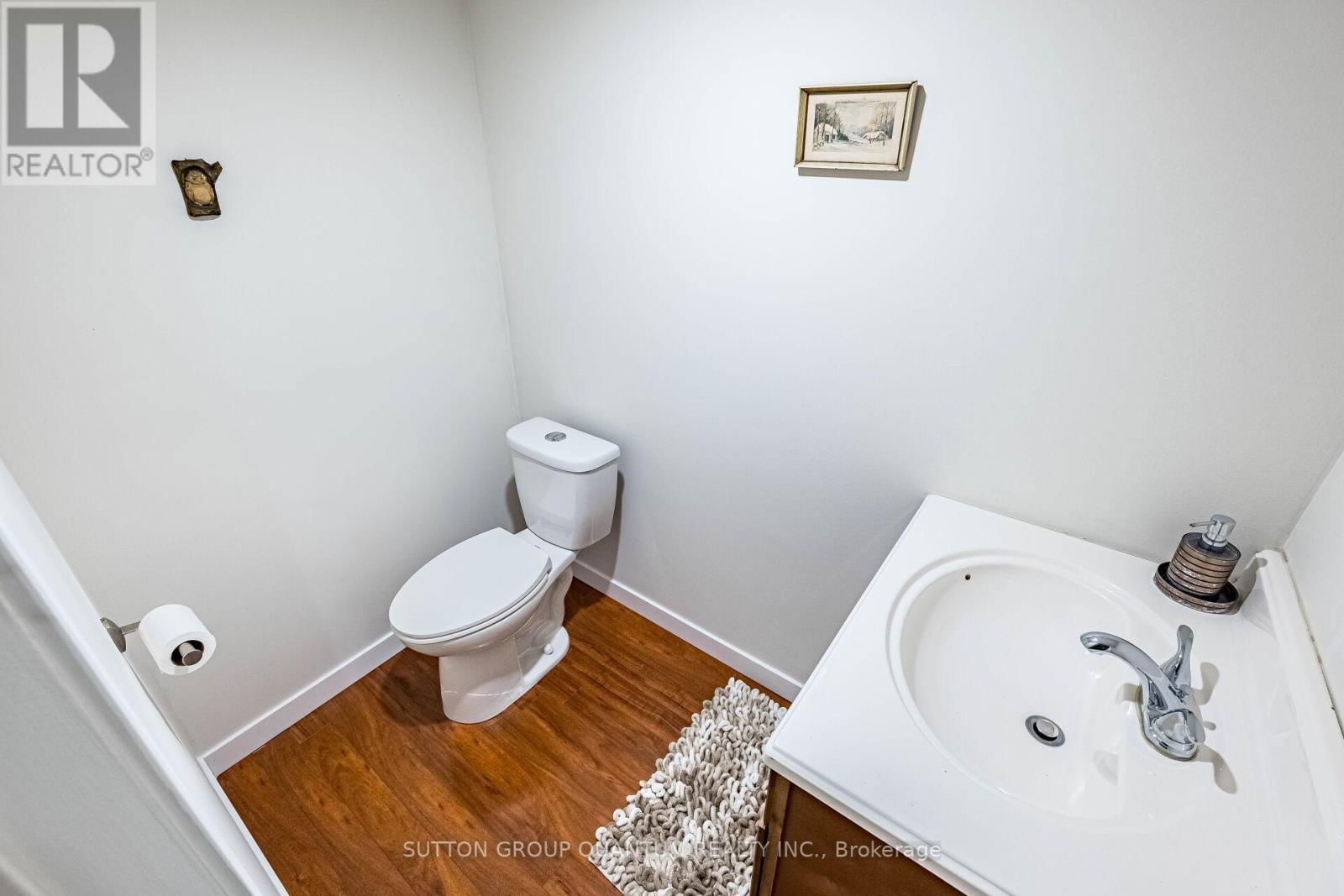 49 EMSLIE STREET Image 30