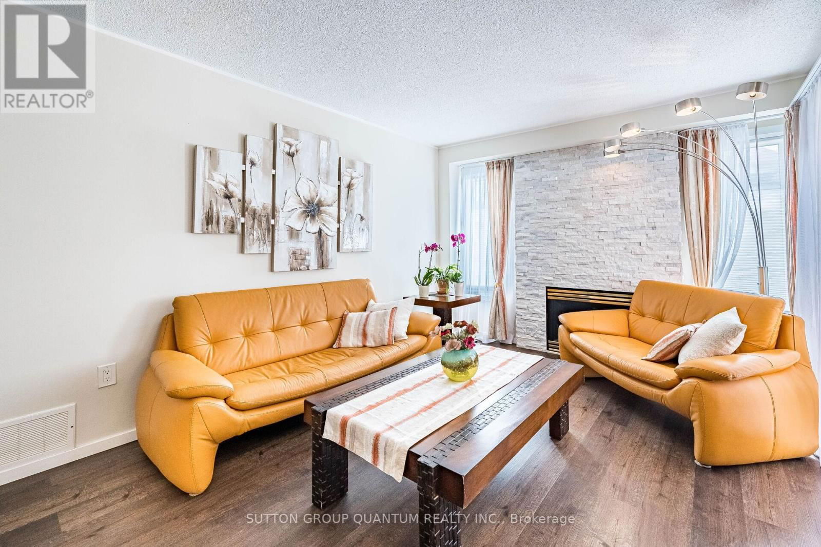 49 EMSLIE STREET Image 5