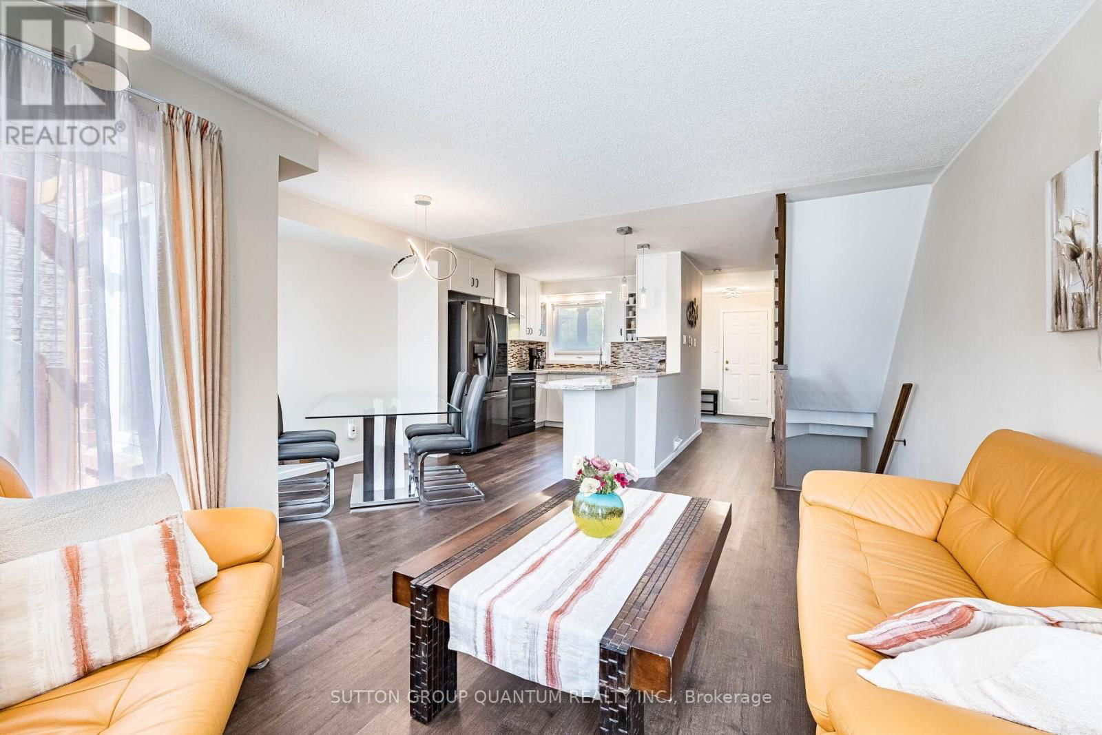 49 EMSLIE STREET Image 6