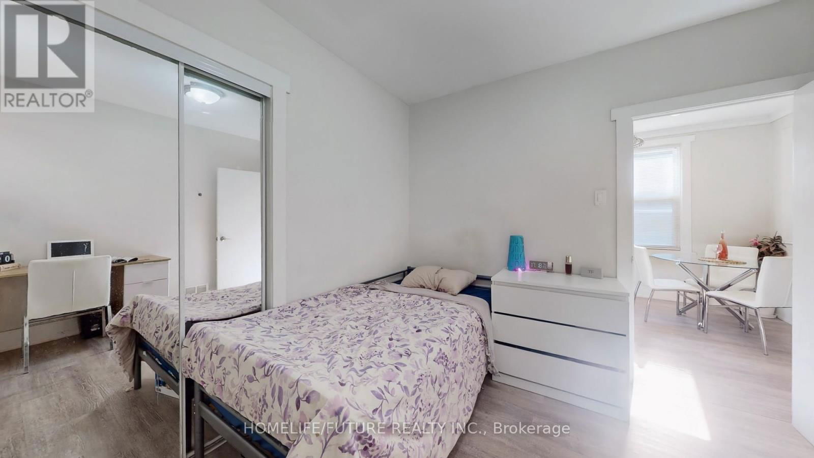 82 HEMAN STREET Image 14