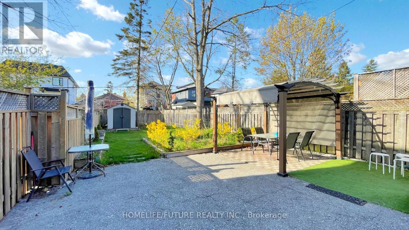 82 HEMAN STREET Image 31