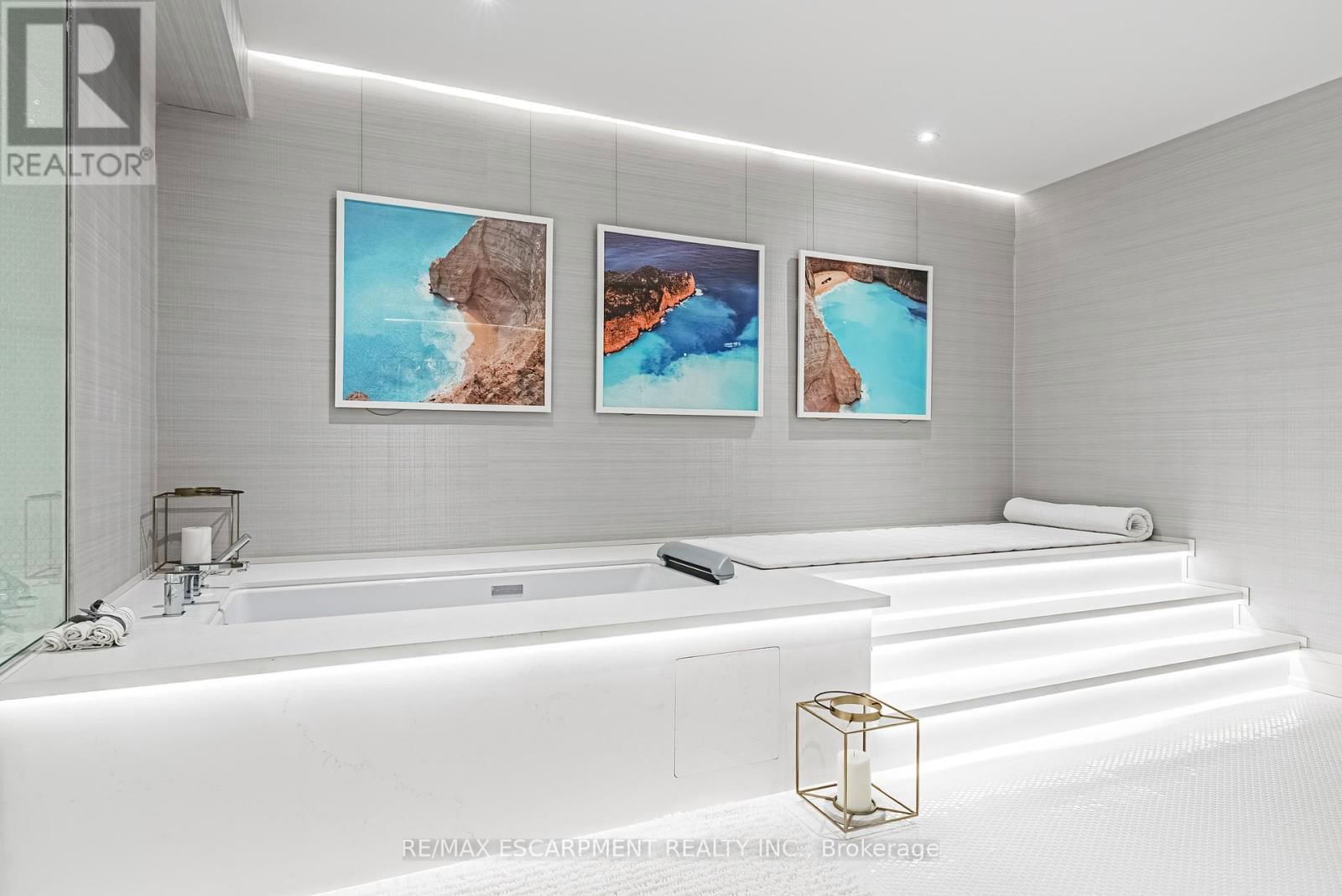 96 BRENTWOOD ROAD Image 37