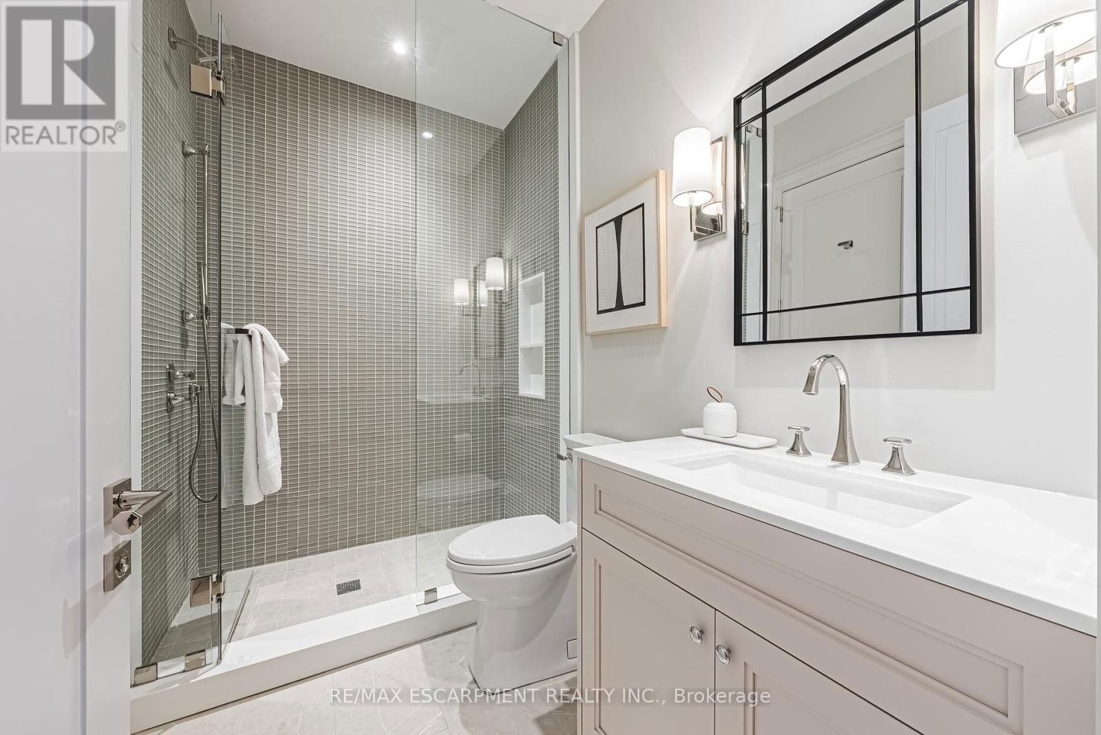 96 BRENTWOOD ROAD Image 39