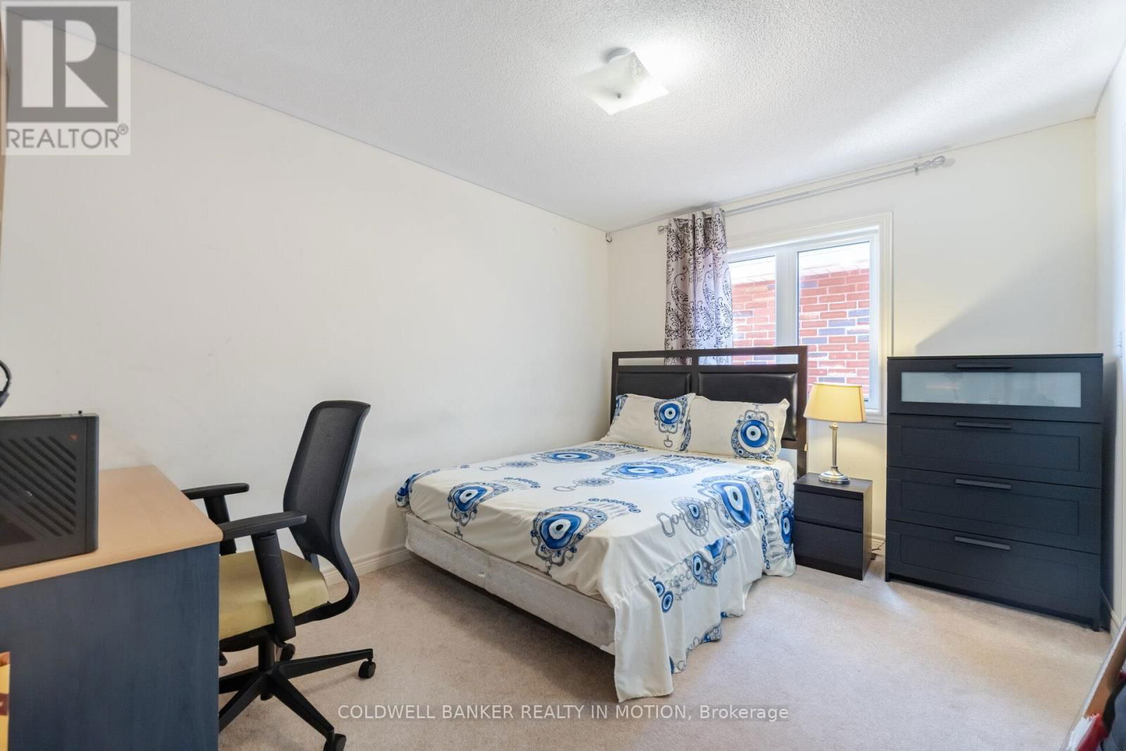 474 CEDRIC TERRACE Image 27
