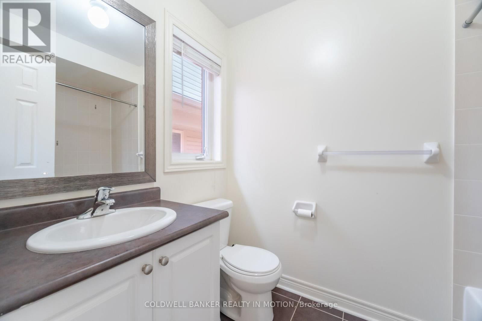 474 CEDRIC TERRACE Image 28