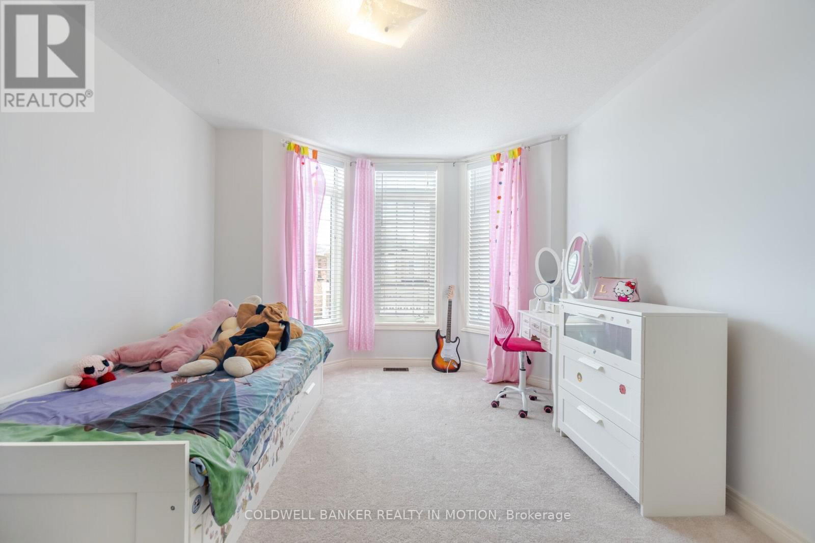 474 CEDRIC TERRACE Image 29
