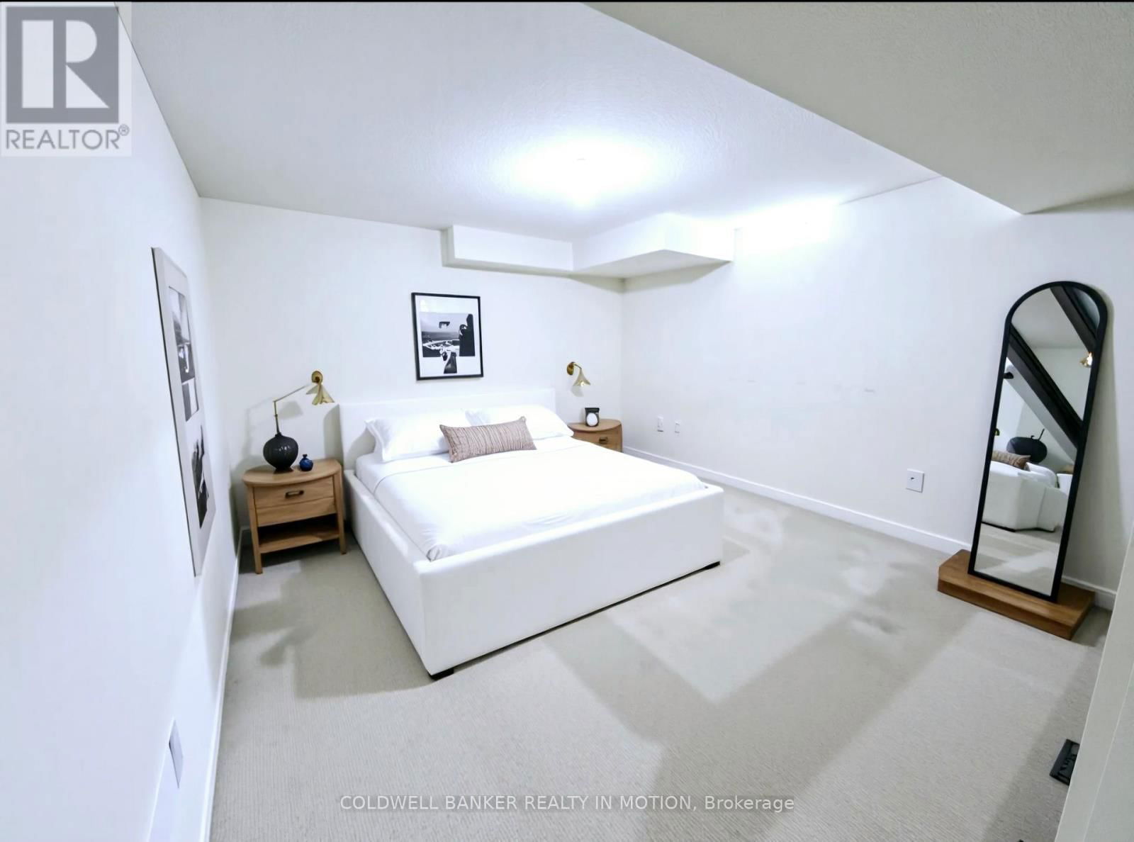 474 CEDRIC TERRACE Image 37