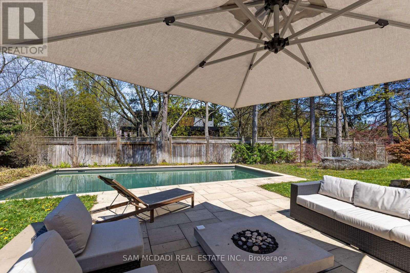 1333 WATESKA BOULEVARD Image 11
