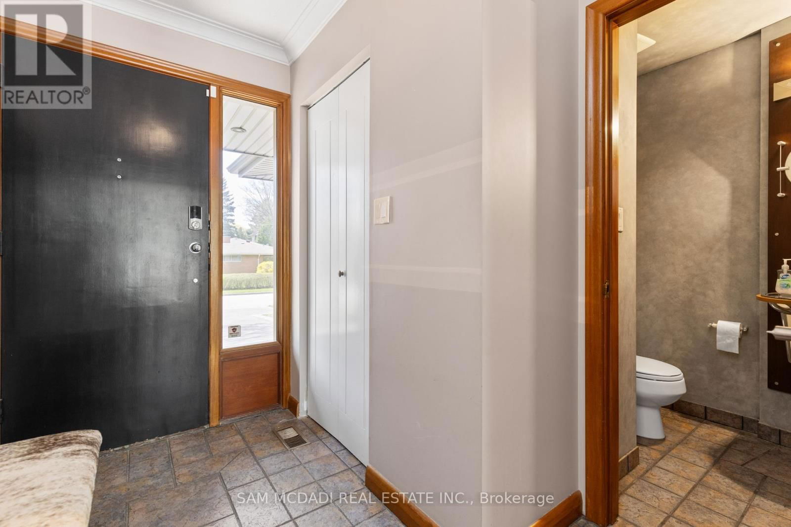 1333 WATESKA BOULEVARD Image 14