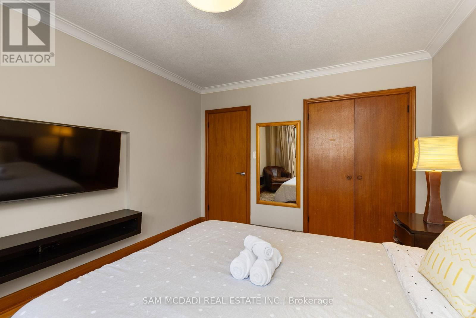 1333 WATESKA BOULEVARD Image 32