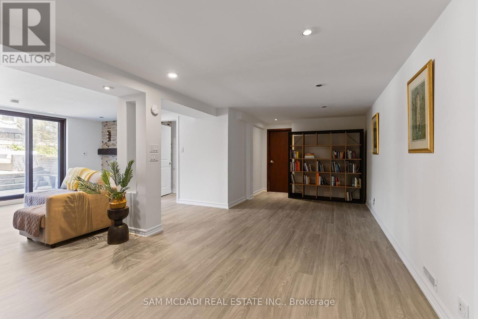 1333 WATESKA BOULEVARD Image 42