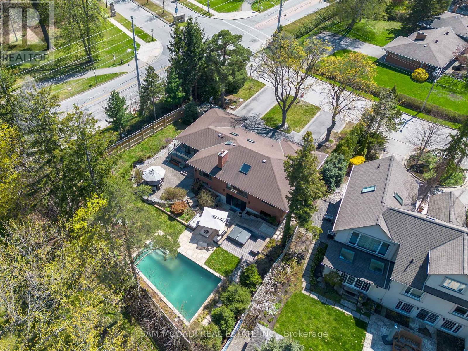 1333 WATESKA BOULEVARD Image 46