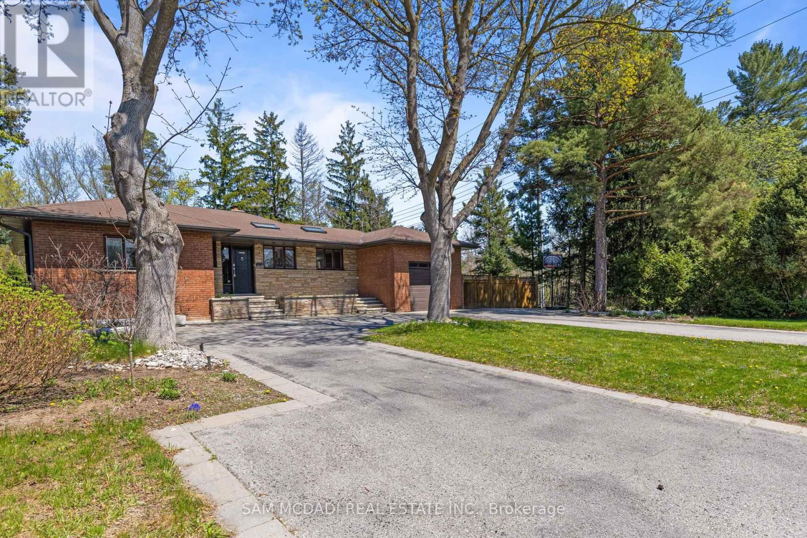 1333 WATESKA BOULEVARD Image 5