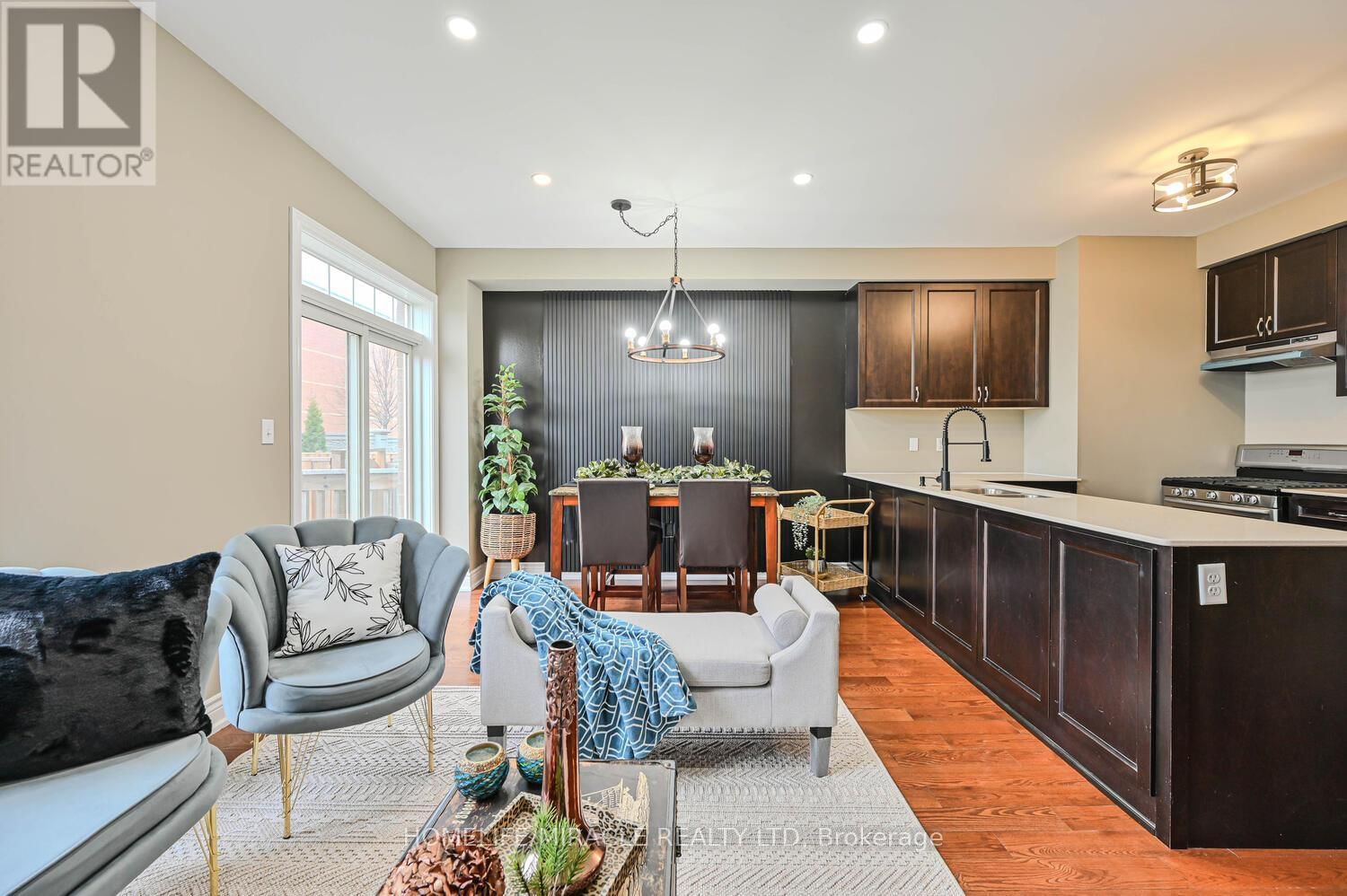 78 GOODSWAY TRAIL Image 10