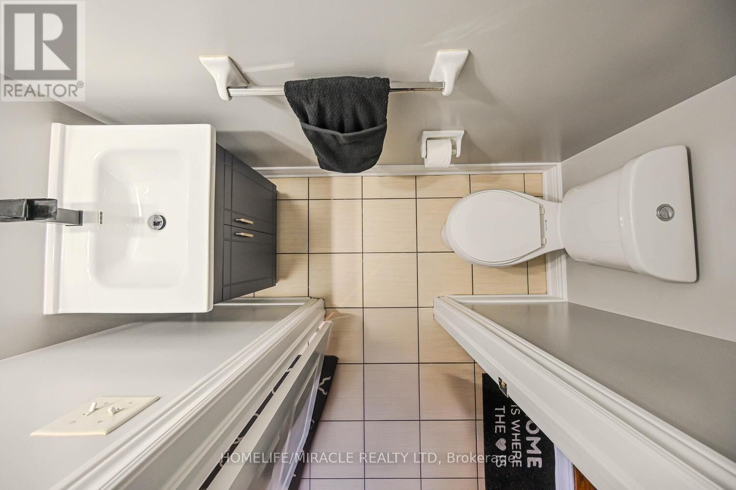 78 GOODSWAY TRAIL Image 19
