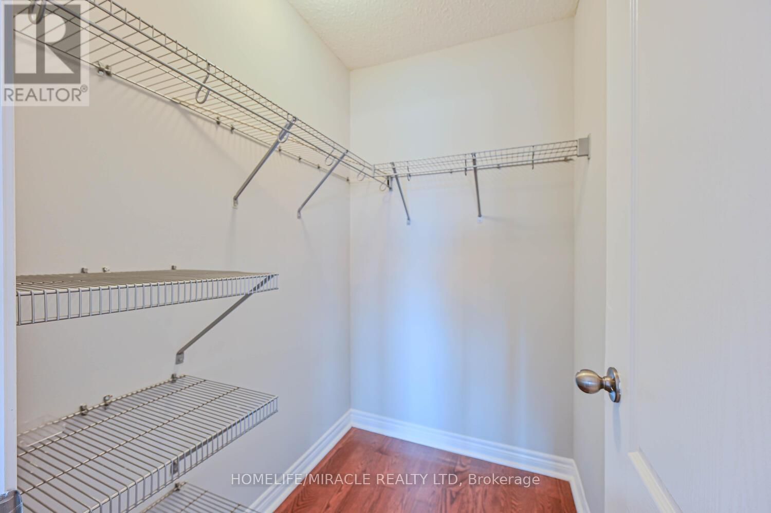 78 GOODSWAY TRAIL Image 33
