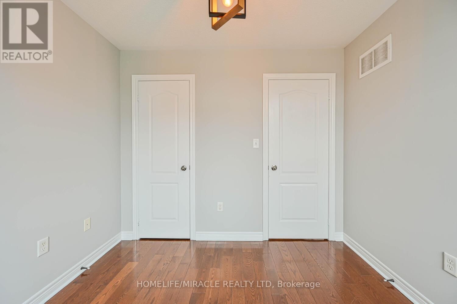 78 GOODSWAY TRAIL Image 39