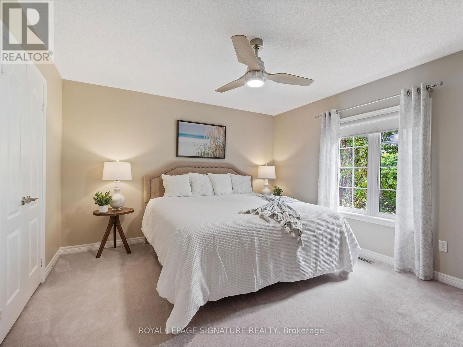 10 FOREST RIDGE CRESCENT Image 23