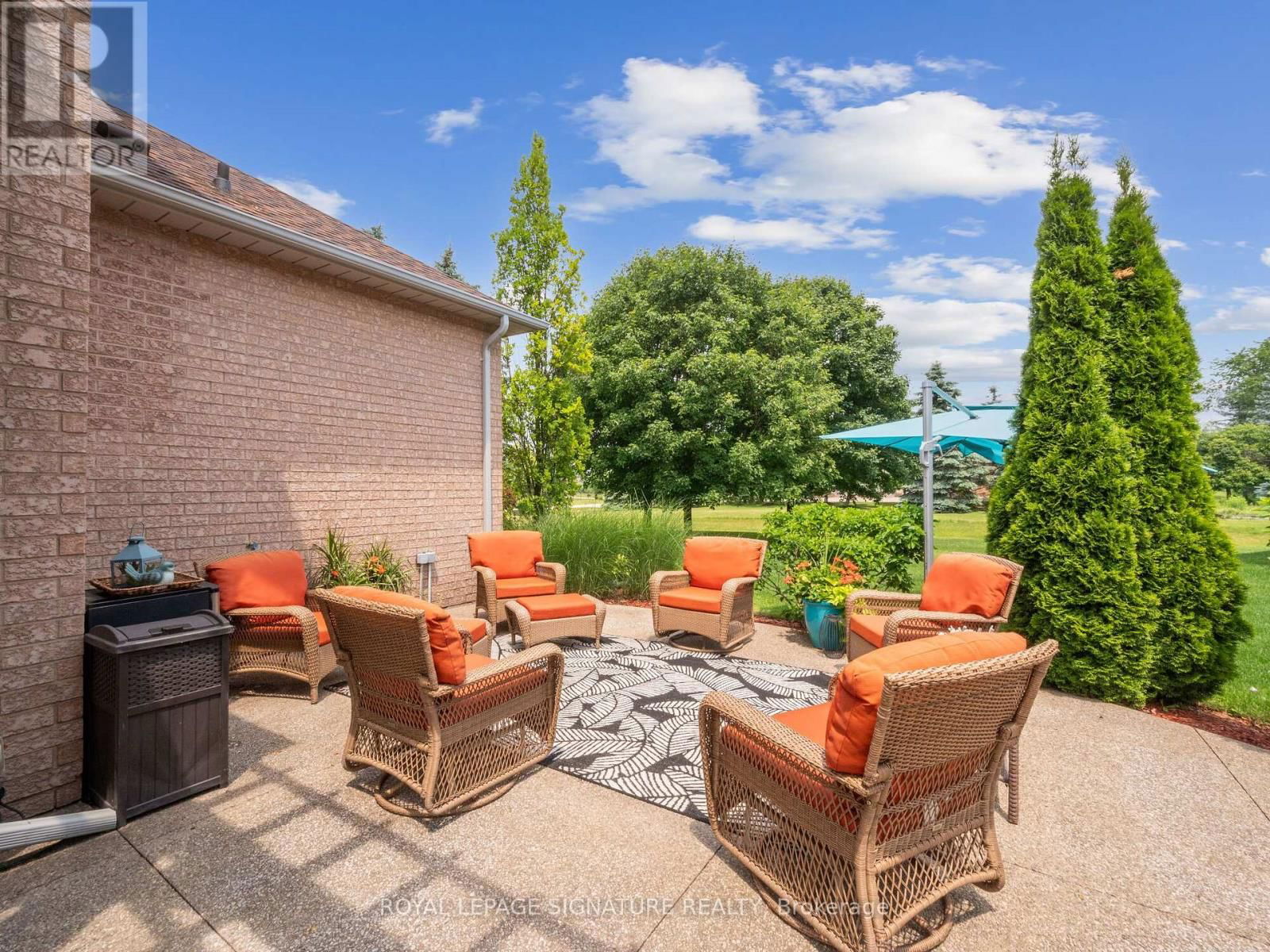 10 FOREST RIDGE CRESCENT Image 34
