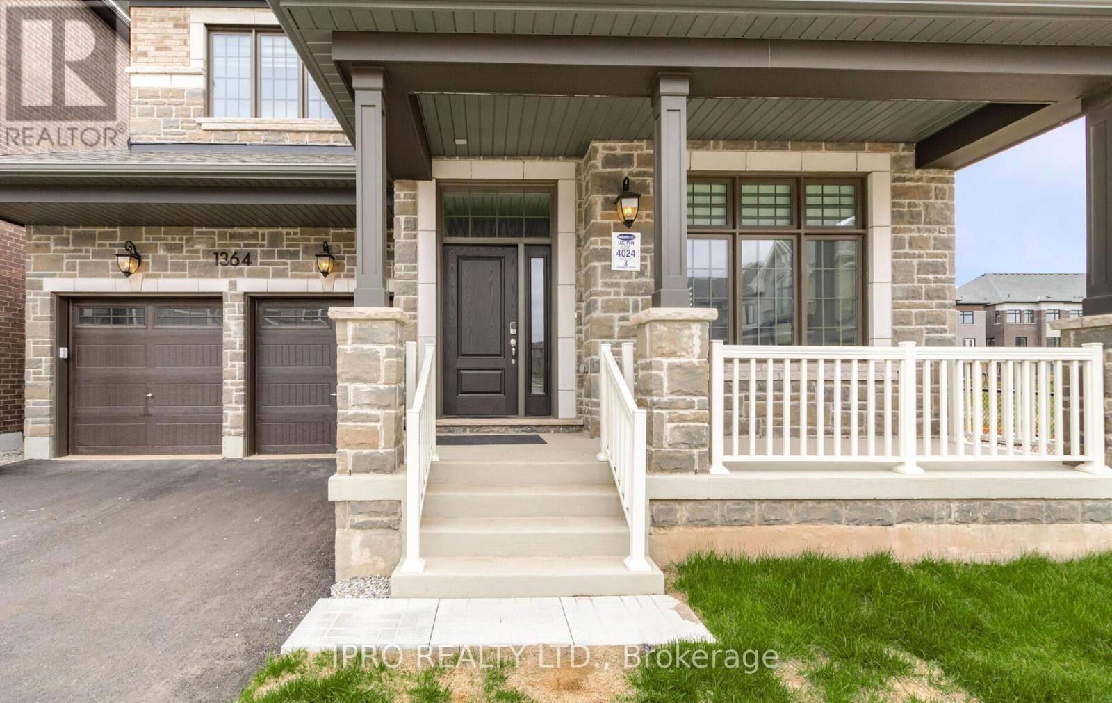 1364 AYMOND CRESCENT Image 3