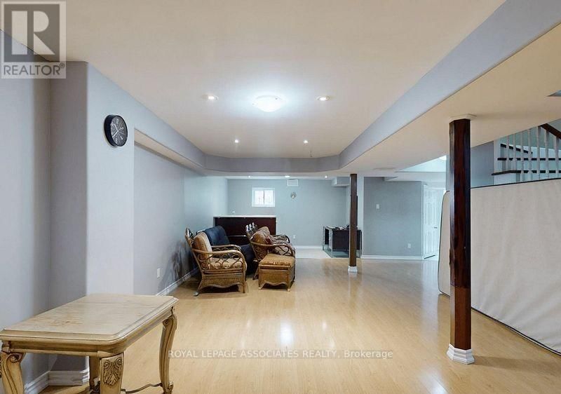 1461 DANIEL CREEK ROAD Image 30