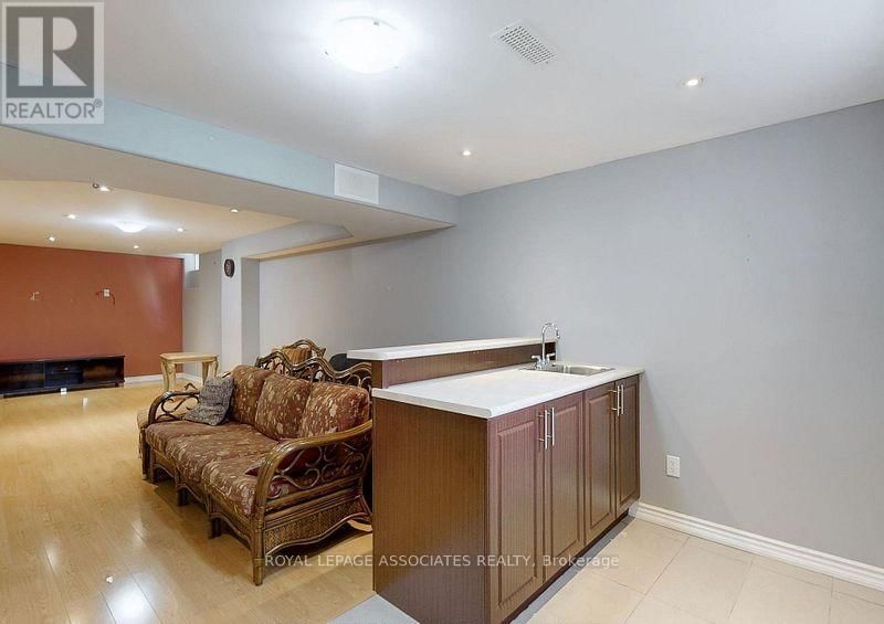 1461 DANIEL CREEK ROAD Image 32