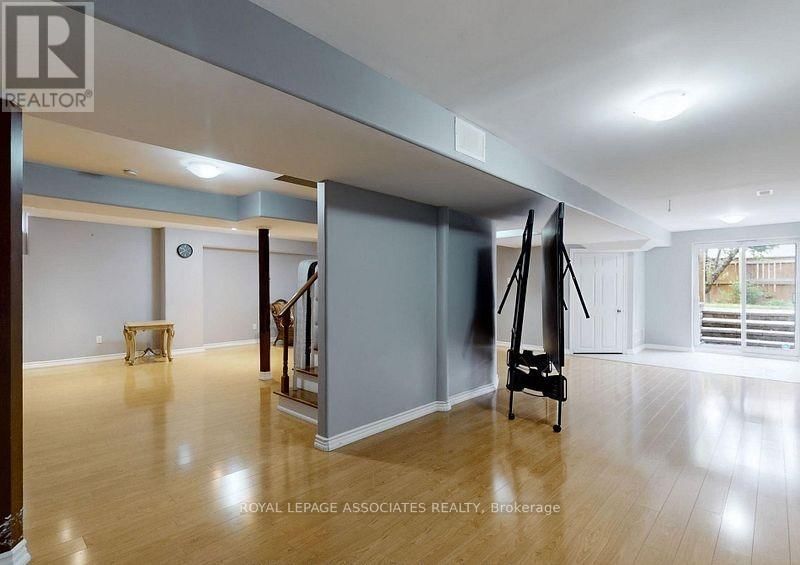 1461 DANIEL CREEK ROAD Image 34