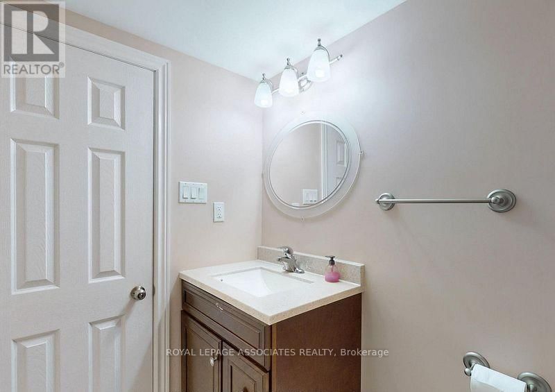 1461 DANIEL CREEK ROAD Image 37