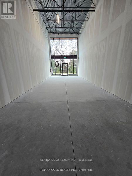 28 - 530 SPEERS ROAD Image 5