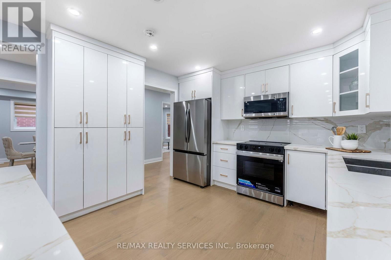 2511 PAULA COURT Image 13