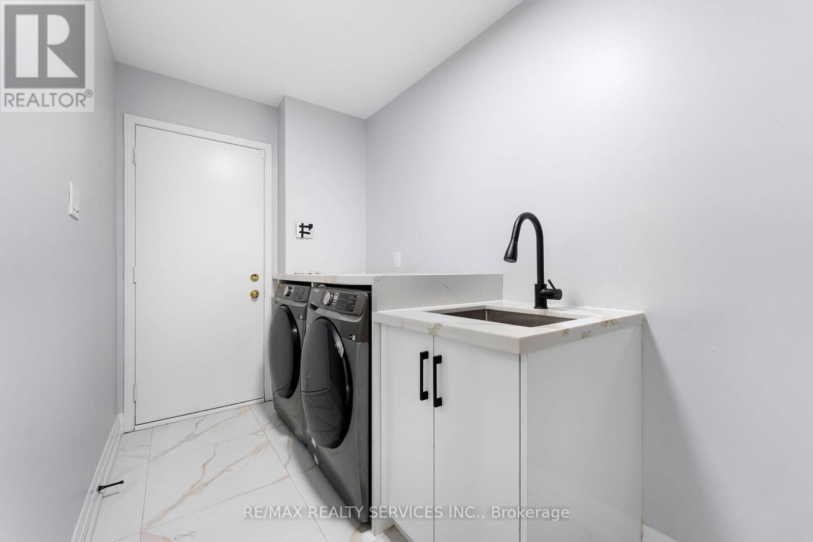 2511 PAULA COURT Image 17