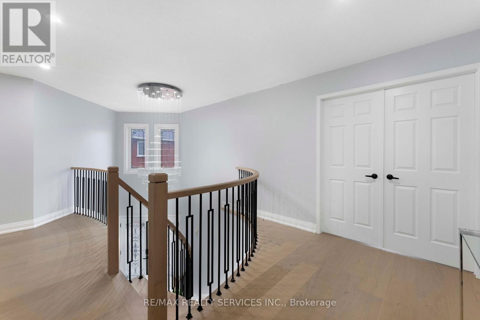 2511 PAULA COURT Image 18