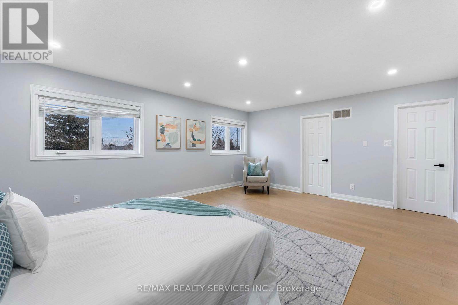 2511 PAULA COURT Image 21